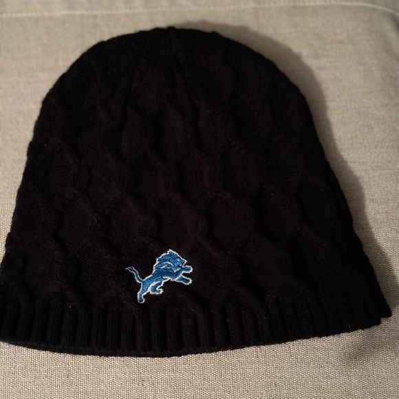 NFL PRO LINE PRE-LOVED FANATICS DETROIT LIONS BLACK BEANIE HAT - Picture 8 of 13